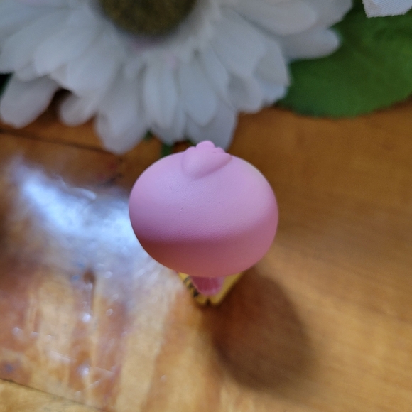 Littlest Pet Shop LPS #1002 Duck Pink Yellow Duckling Green Eyes Bird 2008 - Picture 7 of 10